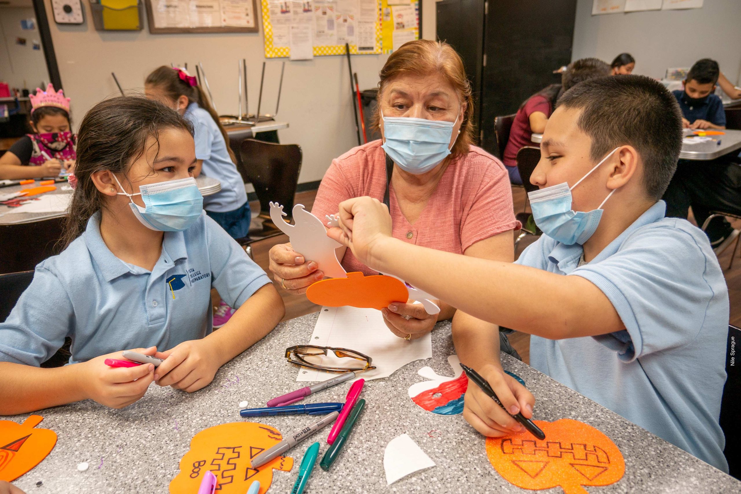 Children craft at the Wesley Community Center in Phoenix