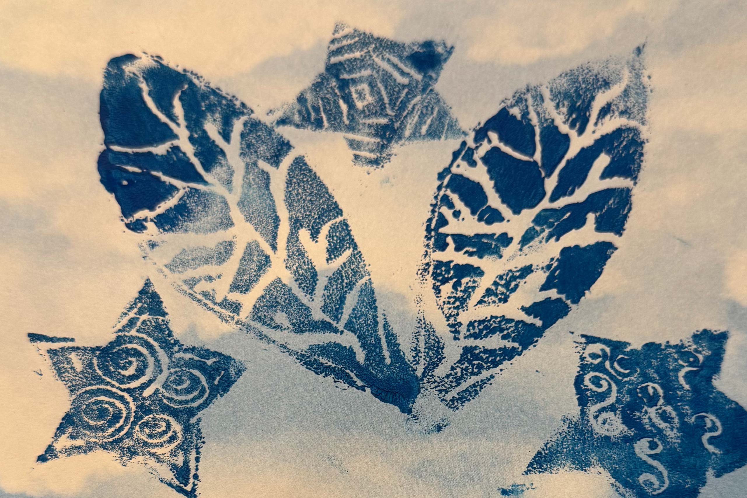 Block print of leaves